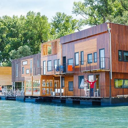 Arkabarka 2- Floating Dream Rooms And Apartments Belgrado Esterno foto