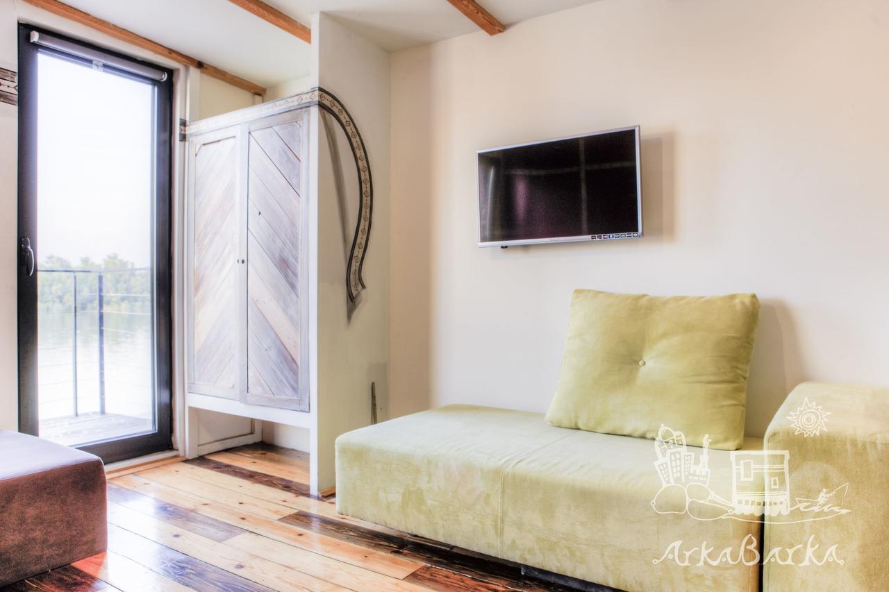 Arkabarka 2- Floating Dream Rooms And Apartments Belgrado Esterno foto