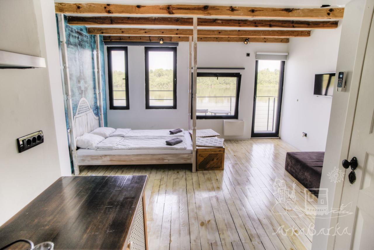 Arkabarka 2- Floating Dream Rooms And Apartments Belgrado Esterno foto